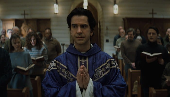 séries de vampiros Midnight Mass