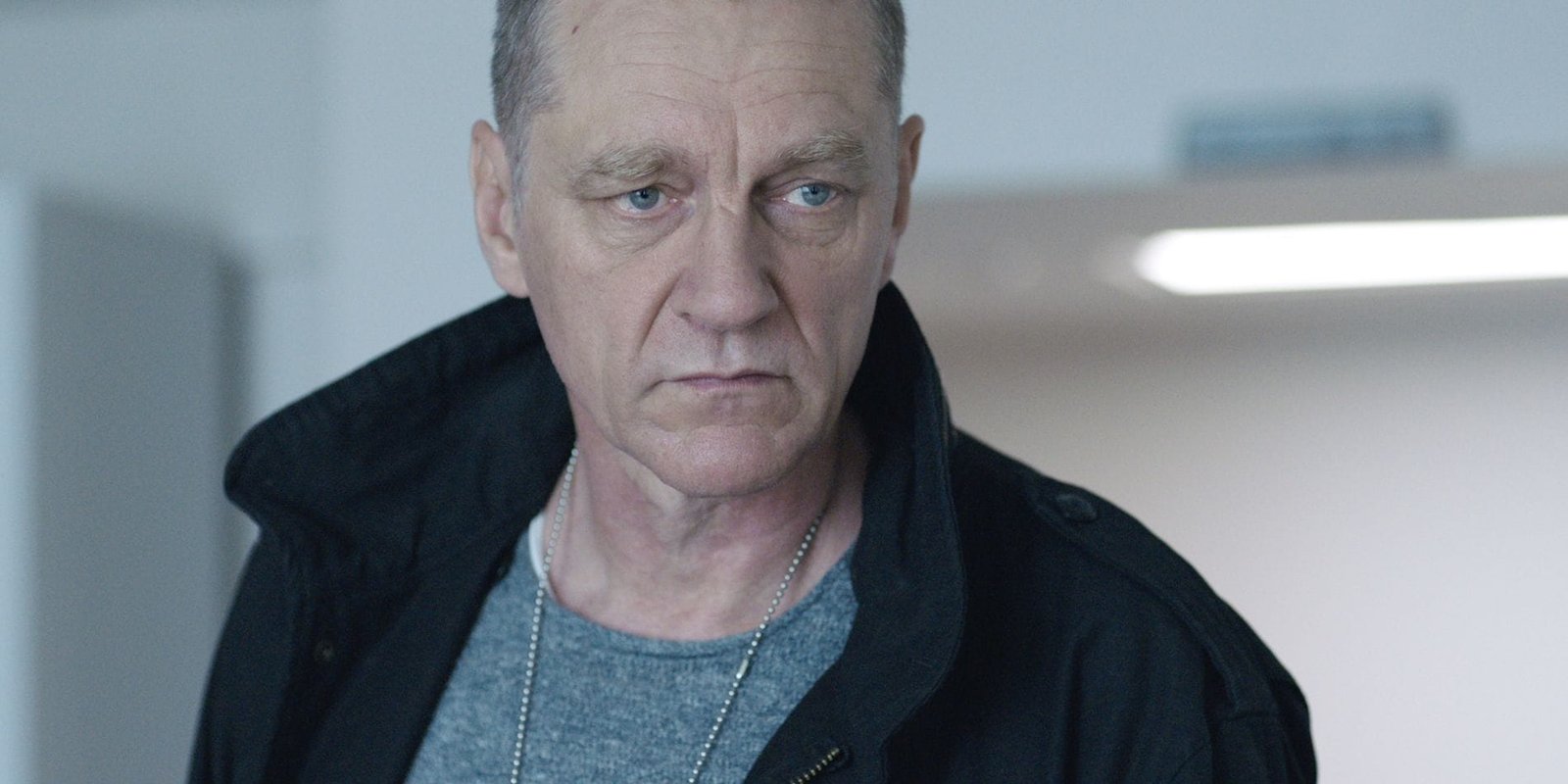 Bordertown Sorjonen com Kari série finlandesa detetive