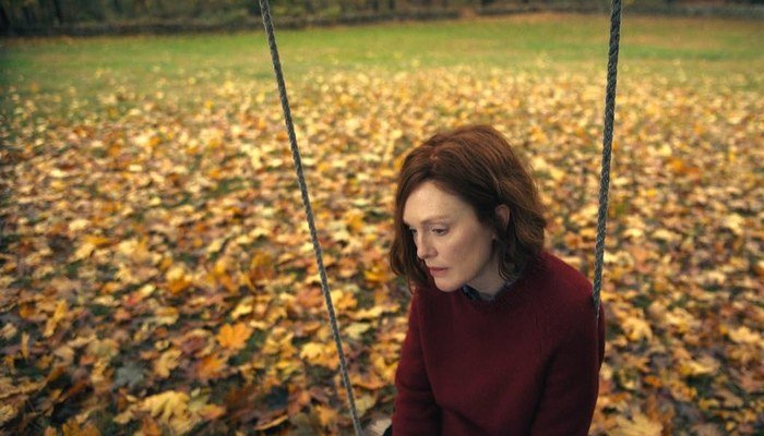 minisséries de terror A História de Lisey Julianne Moore